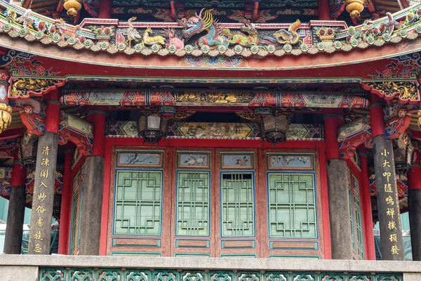 Detalhes Templo Longshan Taipei Taiwan Dos Mais Antigos Templos Tradicionais — Fotografia de Stock