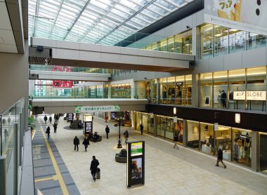 Sendai, Japonya - 5 Aralık 2016. Sendai Jr Gar Binası içinde Tohoku, Japonya. Sendai Japans Tohoku bölgesi, Tokyo Honshu Adası'nın bir şehirde olduğunu 
