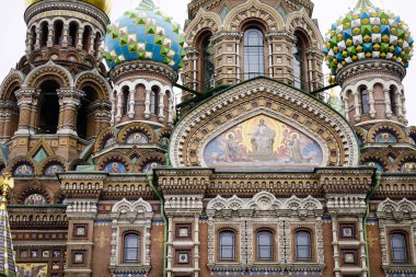 Kan - Saint Petersburg, Rusya'nın çok ünlü Simgesel Yapı üzerinde kurtarıcı Kilisesi tepesinden.
