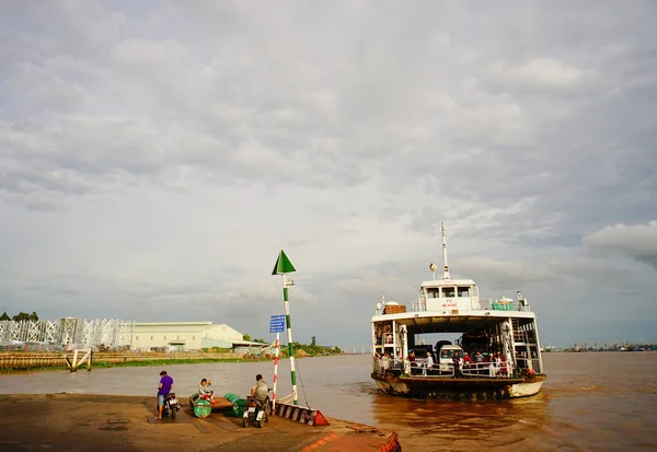 Can Tho Vietnam Aug 2016 Een Veerboot River Kunt Tho — Stockfoto