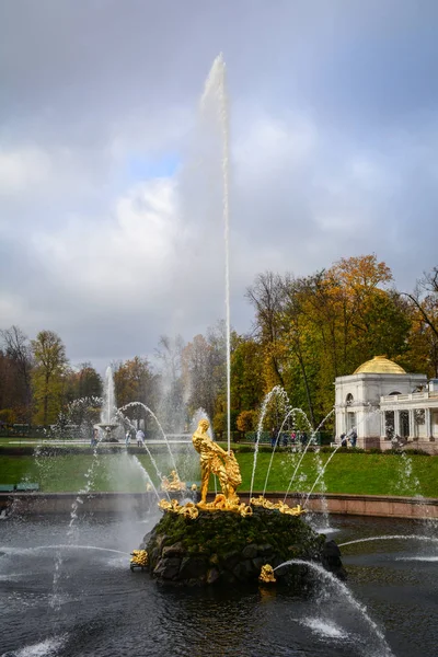 Petersburg Russland Okt 2016 Die Große Herbstkaskade Schloss Peterhof Heiliger — Stockfoto