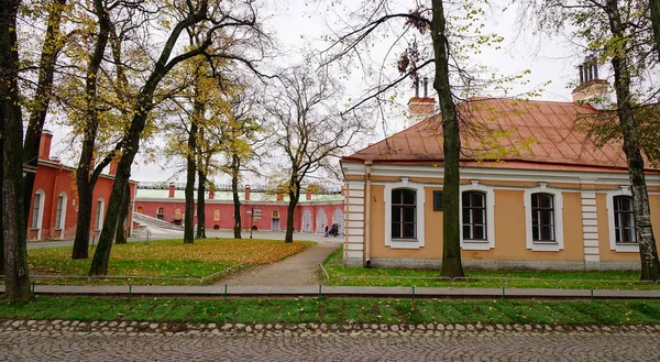 Αγία Πετρούπολη Ρωσία Σεπ 2016 Παλιά Σπίτια Τούβλου Που Βρίσκεται — Φωτογραφία Αρχείου
