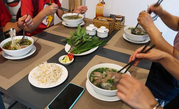 Traditional Vietnamese noodle soups (Pho Bo) — ストック写真