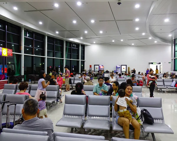 Interior of Tan Son Nhat Airport — Stock Photo, Image