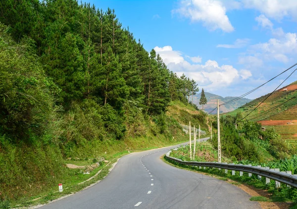 Camino de montaña de Sapa, Vietnam — Foto de Stock