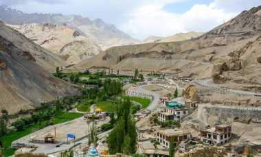 Ladakh, Hindistan 'daki güzel Tibet köyü.