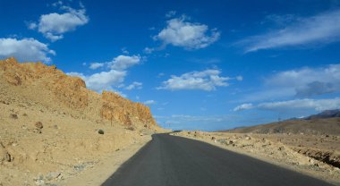 Ladakh Dağı yolu, Kuzey Hindistan 