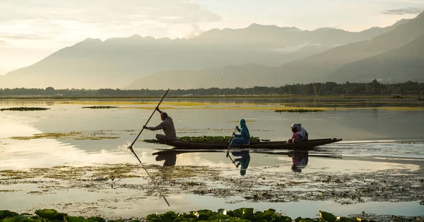 Dal Lake of Srinagar, Índia — Fotografia de Stock