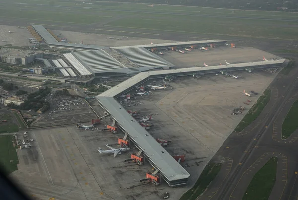 Indira Gandhi International Airport in New Delhi — Stock Photo, Image