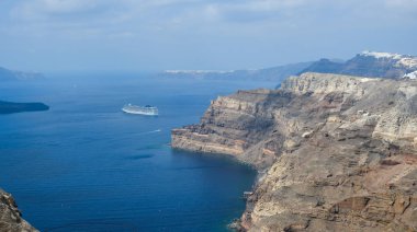 Santorini adasında güzel bir deniz manzarası
