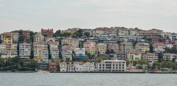 Вид на набережную Стамбула — стоковое фото