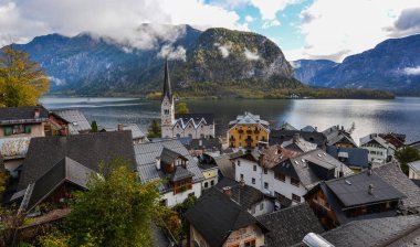 Güzel Hallstatt Köyü (Avusturya)