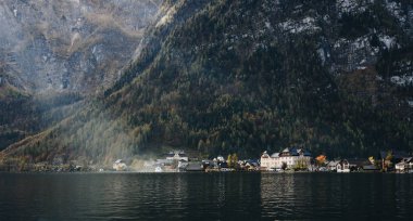 Güzel Hallstatt Köyü (Avusturya)