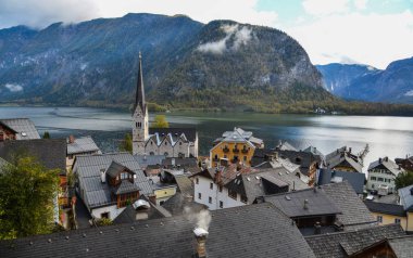 Güzel Hallstatt Köyü (Avusturya)