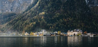 Güzel Hallstatt Köyü (Avusturya)