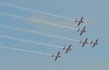 Turboprop hafif motorlu uçaklar ai 'de uçuyor.