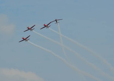 Turboprop hafif motorlu uçaklar ai 'de uçuyor.