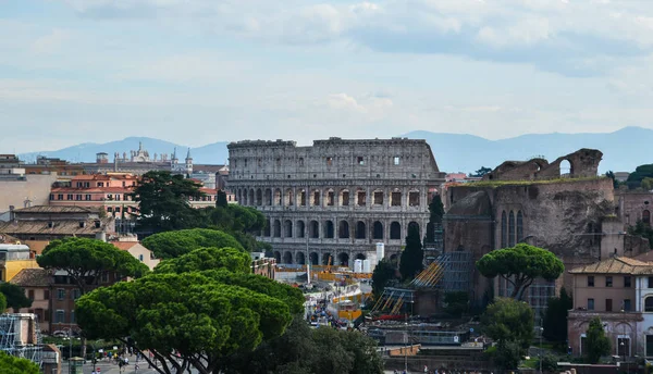 Панорамный вид на руины Древнего Рима — стоковое фото