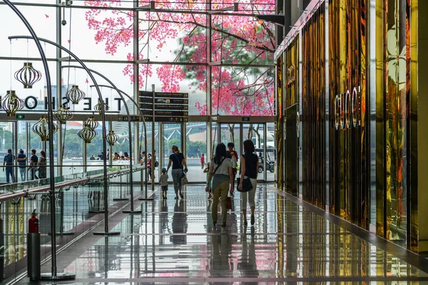 Marina Bay Sands Shopping Center em Singapura — Fotografia de Stock