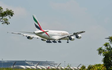 Bangkok havaalanında açılış yolcu uçak 