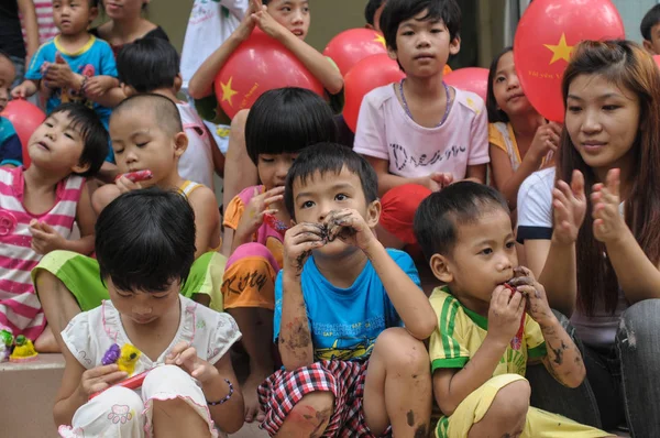 Pupils playing at the kindergarten school — Stock Photo, Image