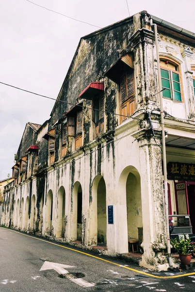 Edificios antiguos ubicados en Penang, Malasia — Foto de Stock