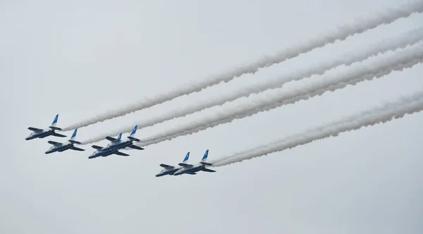 Equipa de Demonstração Aerobática Blue Impulse — Fotografia de Stock