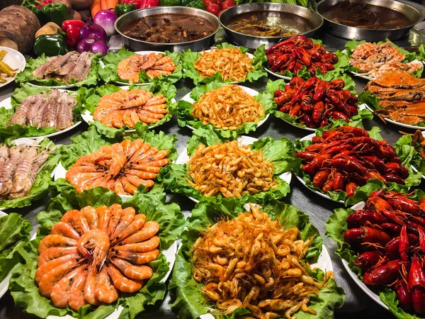 Frutos do mar no mercado noturno em Taipei, Taiwan — Fotografia de Stock