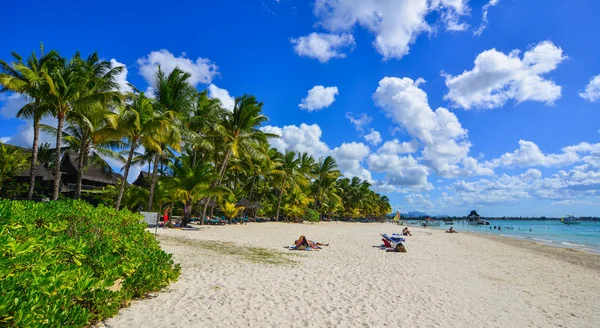 Чудове узбережжя острова Маврикій. — стокове фото