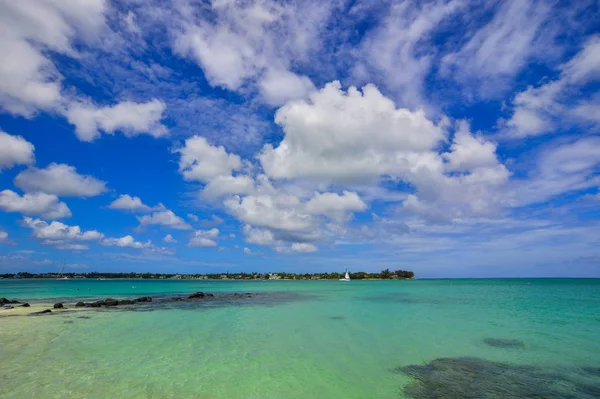 Prachtige zeegezicht van Mauritius Eiland — Stockfoto