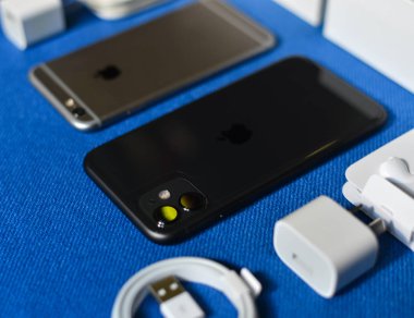 Apple akıllı telefon seti (iphone 6 & 11))