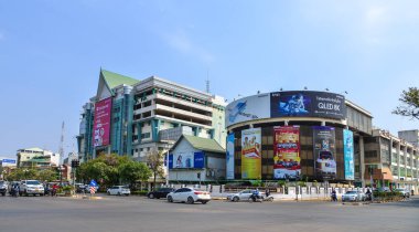 Vientiane, Laos - 29 Ocak 2020. Vientiane 'in ana caddesi Lan Xang, Laos Pdr. Vientiane, Mekong Nehri kıyısındaki Laos 'un başkenti ve en büyük şehridir..