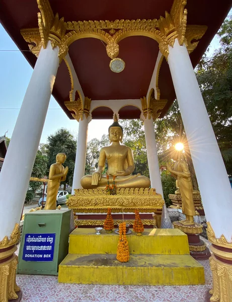 Vientiane Laos Enero 2020 Estatua Buda Oro Pagoda Vientiane Laos — Foto de Stock