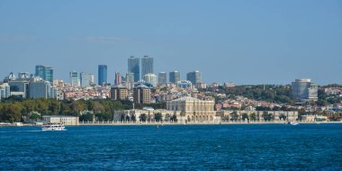 İstanbul, Türkiye - 28 Şubat 2018. İstanbul, Türkiye 'de Boğaz manzarası. İstanbul 'un Avrupa bölgesini İstanbul' un Asya kesiminden ayıran Boğaz.