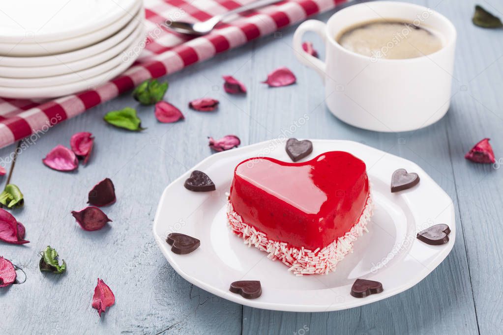 Sweet Valentine's cake
