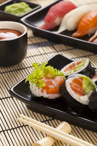 Sammansättningen av sushi — Stockfoto