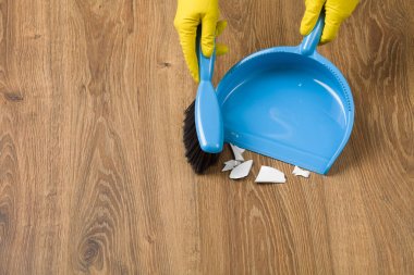 Temizlik - zemin süpürme kavramı