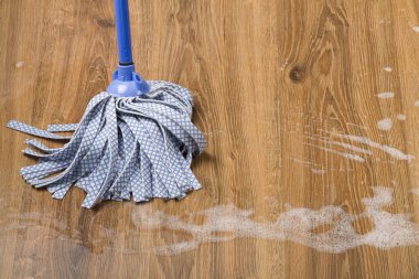 Temizlik - zemin yıkama kavramı