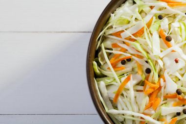 Asitleme için taze lahana