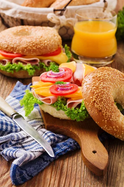 건강 한 터키 샌드위치 베이글에 — 스톡 사진