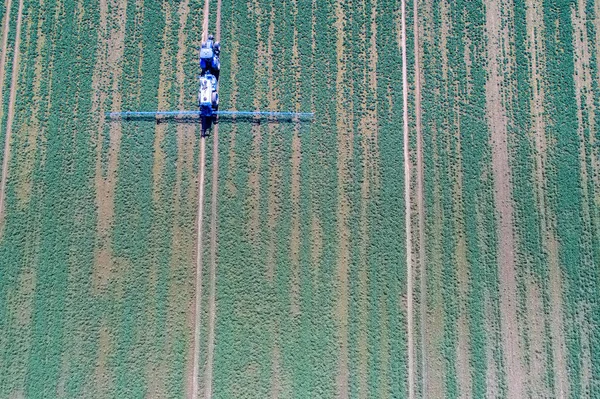 Vista aérea del tractor —  Fotos de Stock