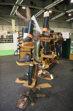 Belgrad Fuarı avcılık ayakkabılara