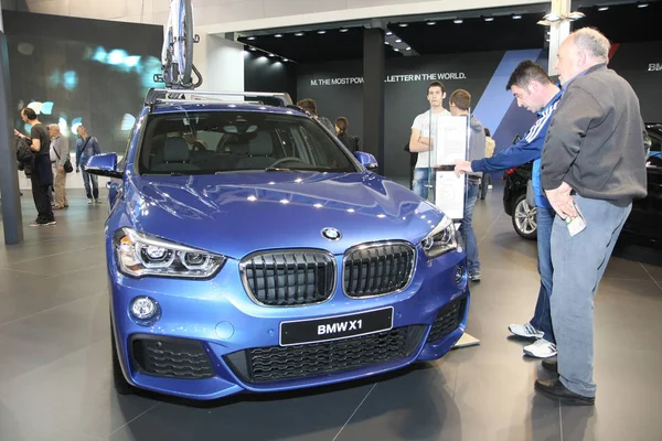 BMW op Belgrado Auto Show — Stockfoto