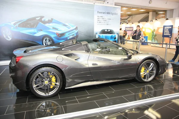 Ferrari au Salon de Belgrade — Photo