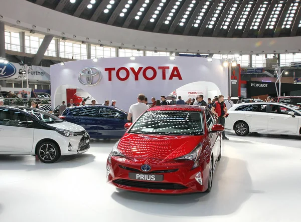 Toyota en Belgrado Car Show — Foto de Stock