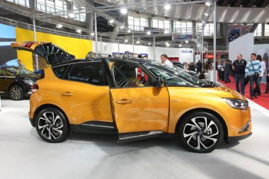 Renault Belgrad araba gösterisi