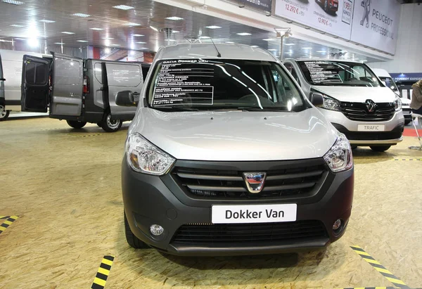 Dacia auf der belgrade car show — Stockfoto