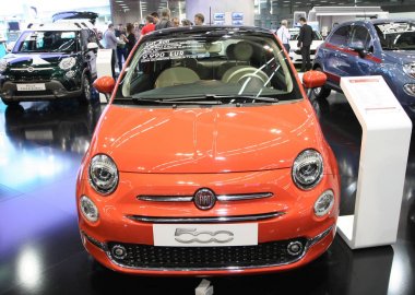 Fiat Belgrad araba gösterisi