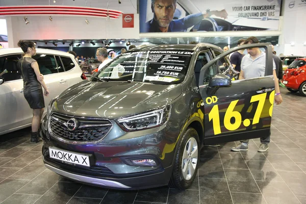 Opel på Belgrad bilshow — Stockfoto