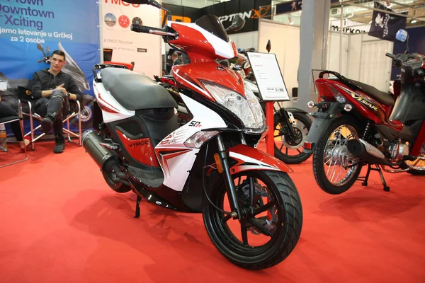 Kymco en Belgrado Car Show — Foto de Stock